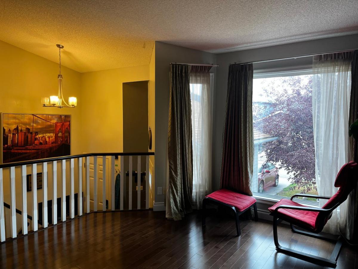 Citadel Cozy Quilt Private Bedroom YYC Екстериор снимка