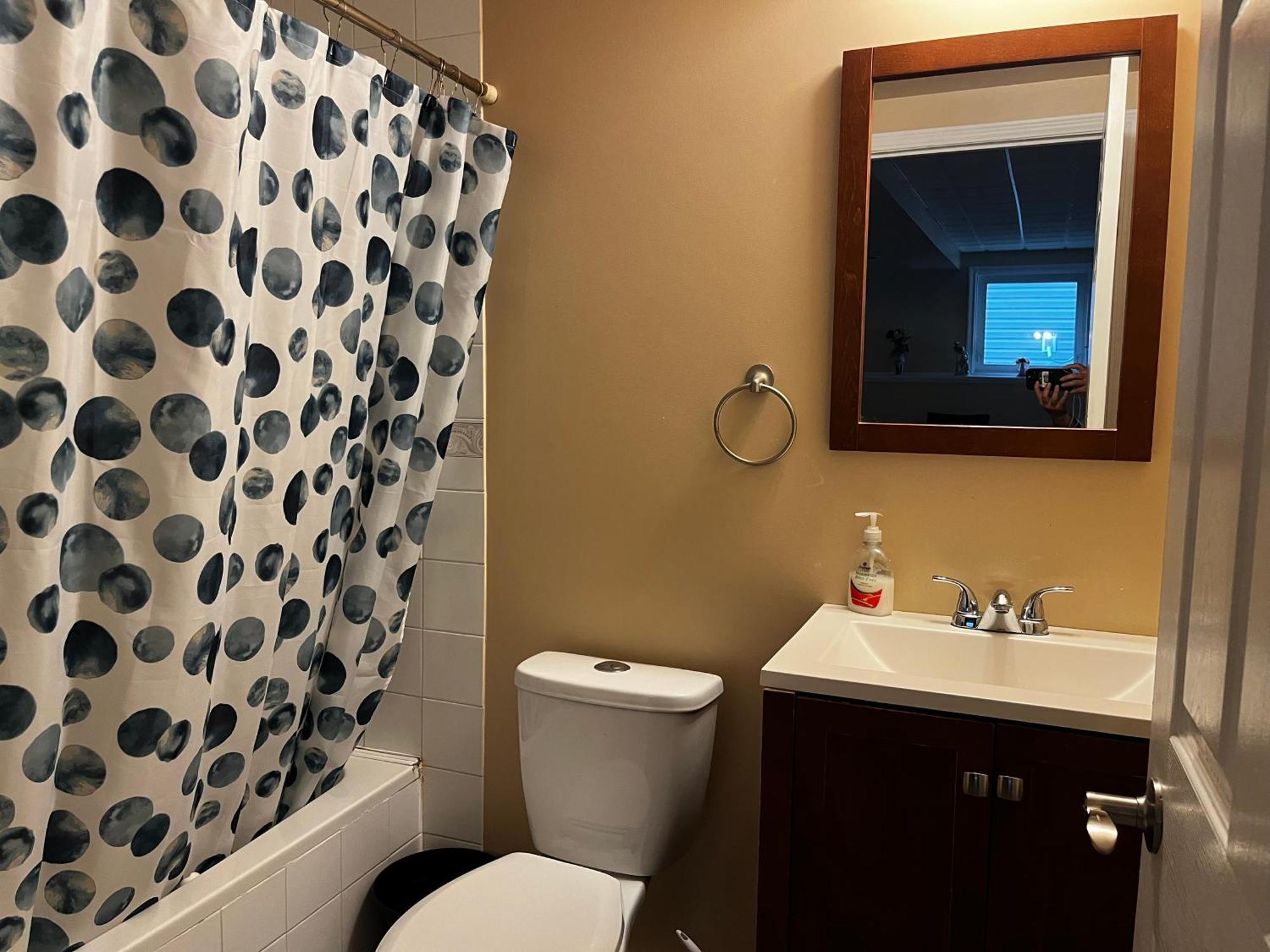 Citadel Cozy Quilt Private Bedroom YYC Екстериор снимка